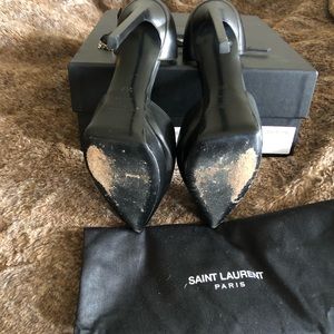 Saint Laurent Shoes - Saint Laurent RARE Janis 105 Chain pump Saint Laurent Shoes - Saint Laurent RARE Janis 105 Chain pump